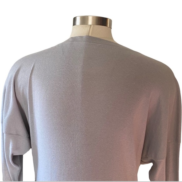 Disney Parks Women Mickey Mouse Dolman Long Sleeve Rhinestone Gray T-Shirt Sz M - Picture 6 of 11